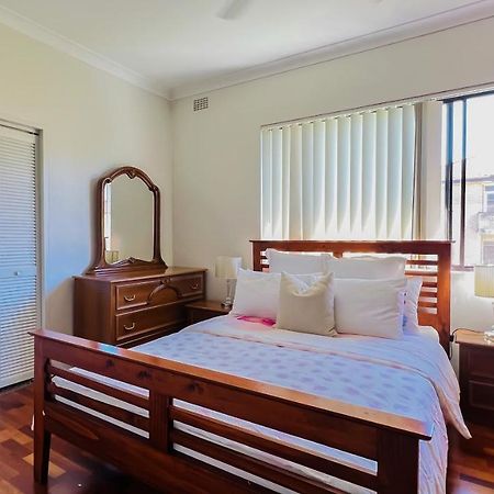 Carlton 3 Beds Unit - Free Parking Apartment Sydney Exterior photo